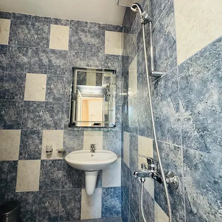 Sunny House 101 One Bedroom * Napospart