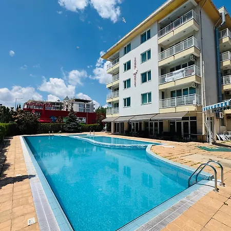 Sunny House 101 One Bedroom Apartman Napospart
