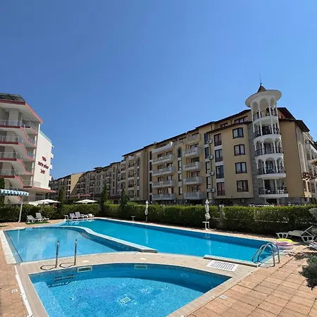 Sunny House 101 One Bedroom Apartman Napospart