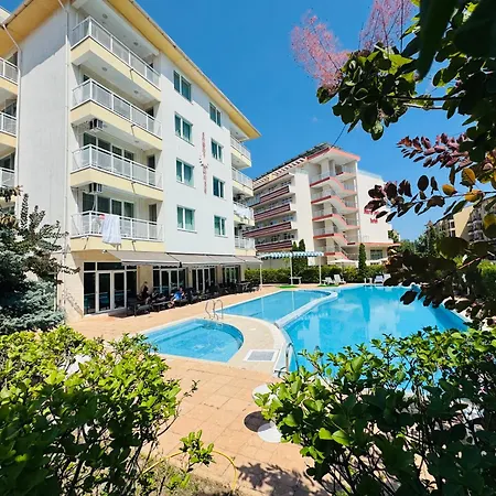 Apartman Sunny House 101 One Bedroom Napospart